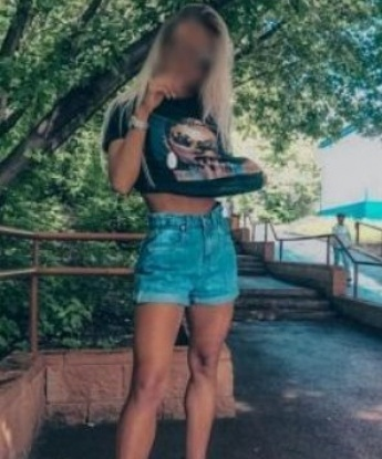 Я с радостью покажу тебе все свои нежные и страстные возможности, чтобы ты полностью расслабился и насладился в каждой нашей встрече. 🌹💋
Я креативная и опытная, готова выполнить твои горячие фантазии. Мои услуги высшего класса и обеспечат тебе неповторимые ощущения. Ты останешься доволен не только моим внешним обликом, но и умением зажигать в постели.🔥
Я живу в Москве и готова приехать к тебе в уютную гостиницу или встретиться на своей территории. Дискретность и конфиденциальность гарантируются. У меня есть множество положительных отзывов, подтверждающих мою красоту и талант. 🌟💖
С нетерпением жду наших встреч, чтобы сделать твою жизнь немного ярче и насыщеннее. Позвони мне и давай начнем наше восхитительное путешествие в мир наслаждения и блаженства. 💫💕 Анастасия
